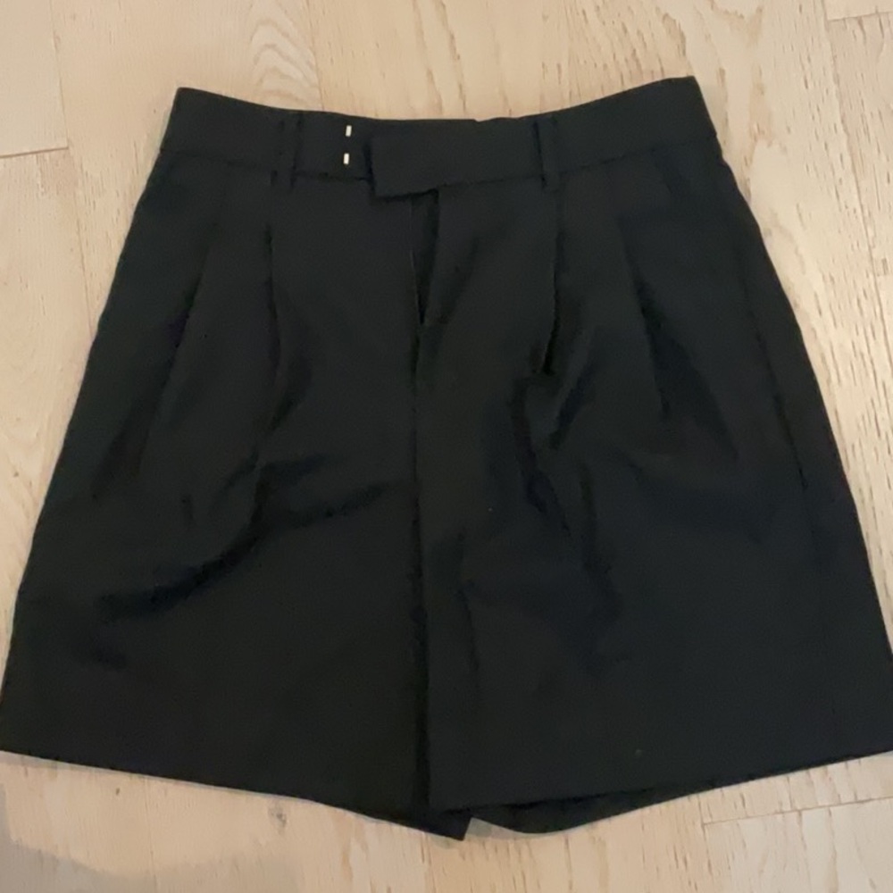 BR - Black Women's Bermuda Shorts